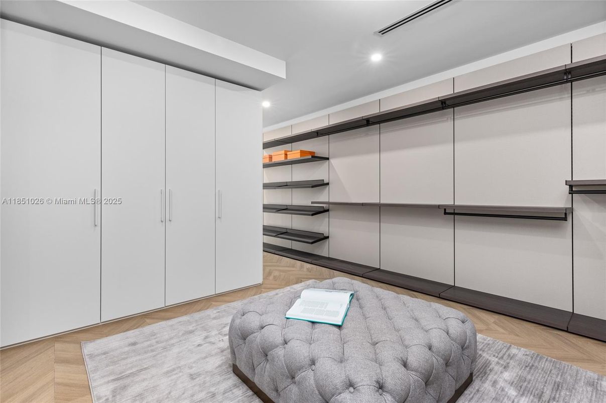 Interior, Recessed Lighting, Walk-in Closets, Wood Texture Flooring
