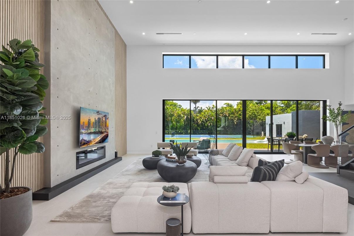 Dining room, Fireplace, Interior, Living room, Recessed Lighting
