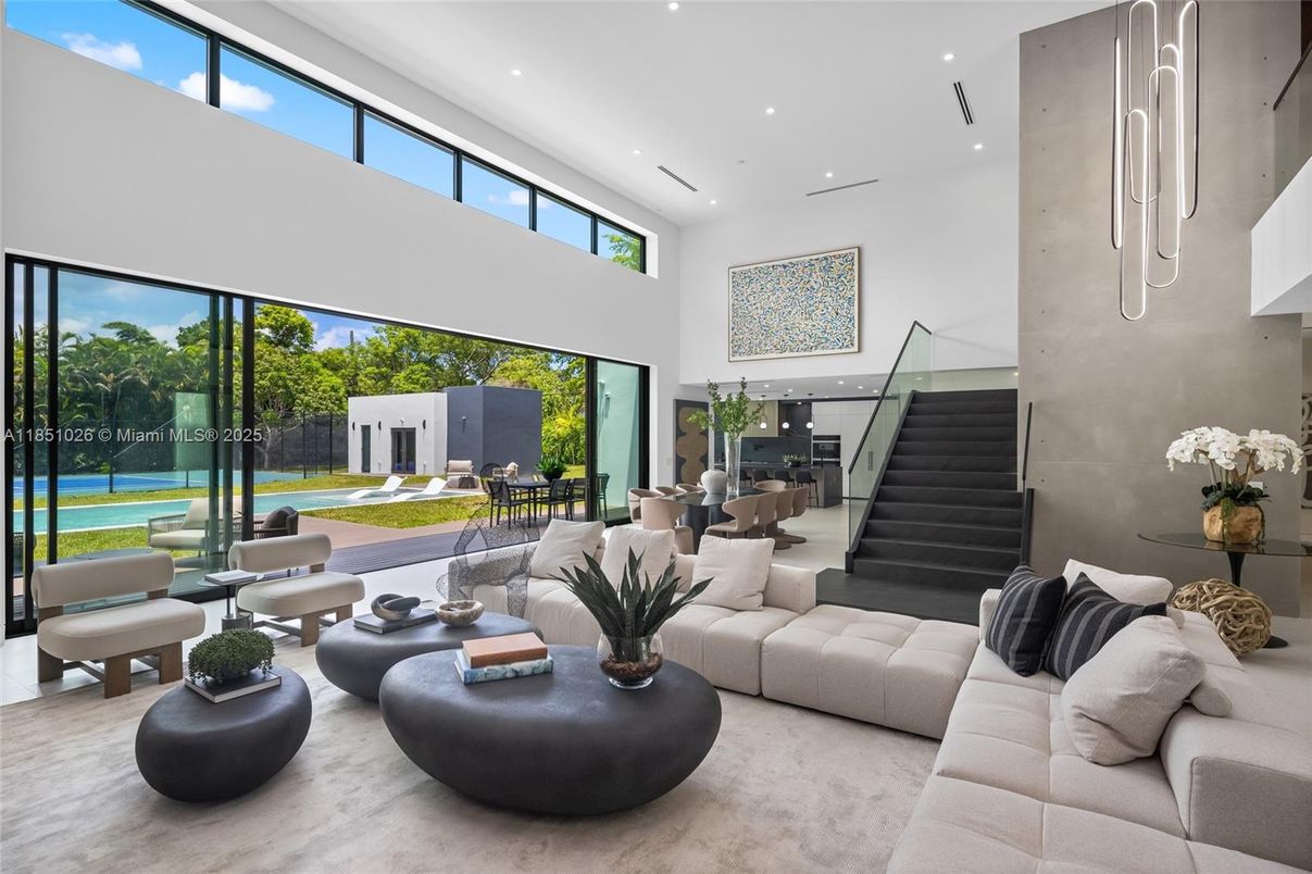 Dining room, Interior, Living room, Recessed Lighting