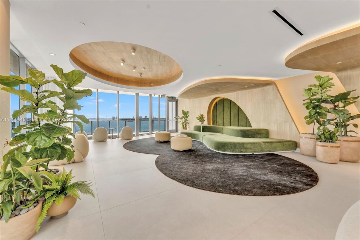 Interior, Living room, Recessed Lighting, Water