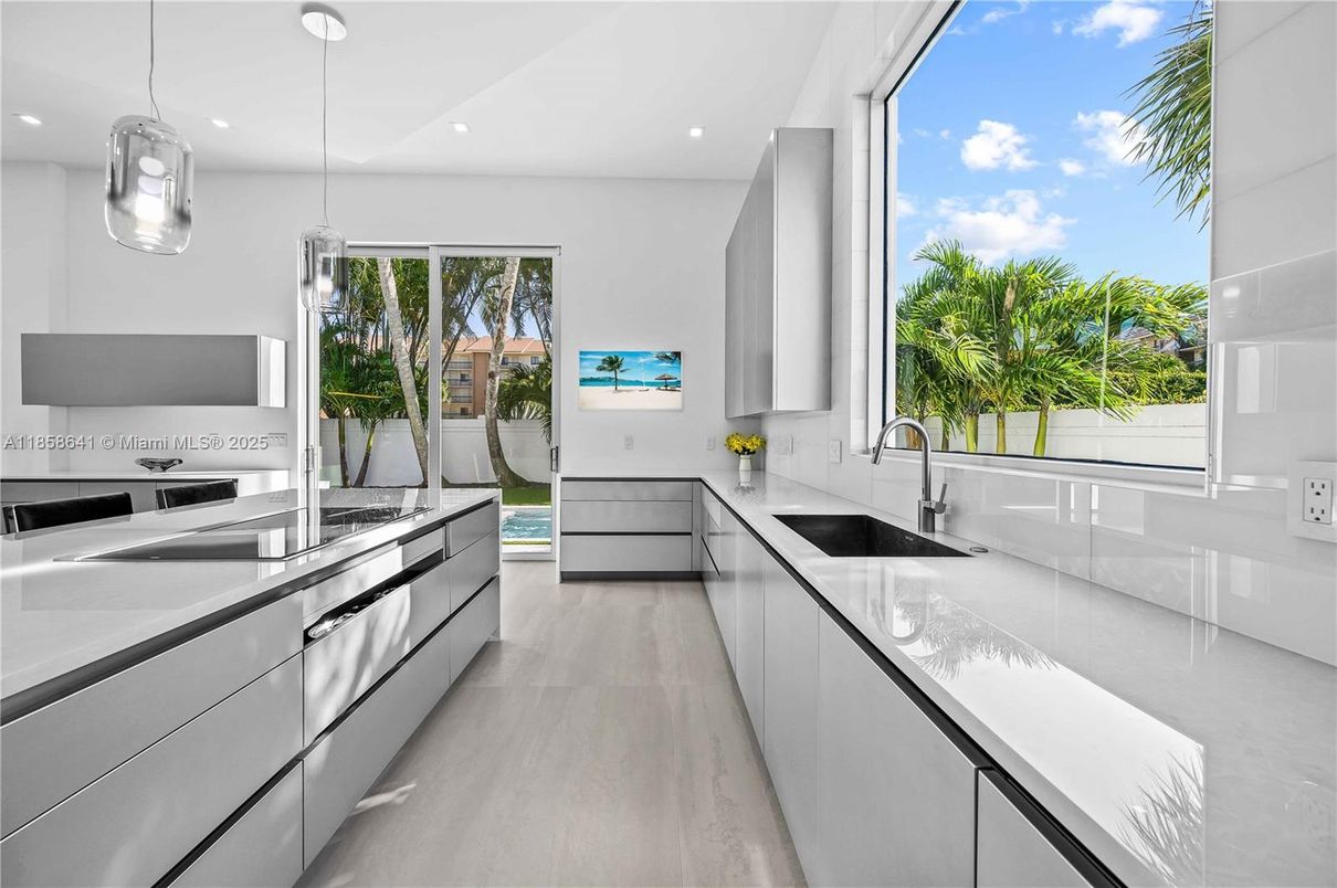 Interior, Kitchen, Pendant Lights, Recessed Lighting, Wood Texture Flooring