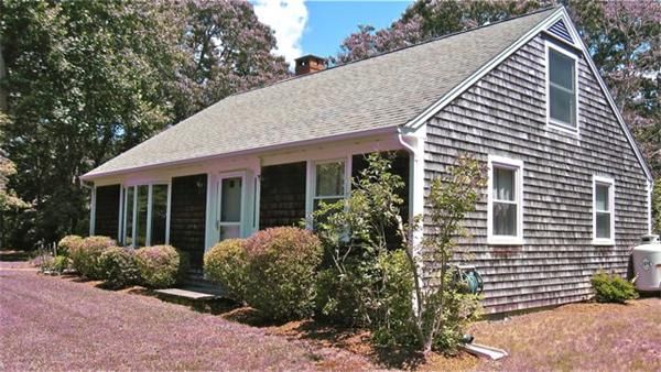 Exterior, Facade, Cape Cod