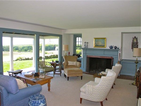Fireplace, Interior, Living room