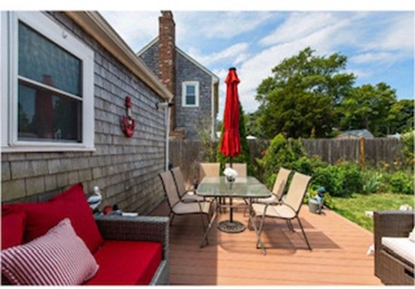 Backyard, Exterior, Wood Texture Flooring