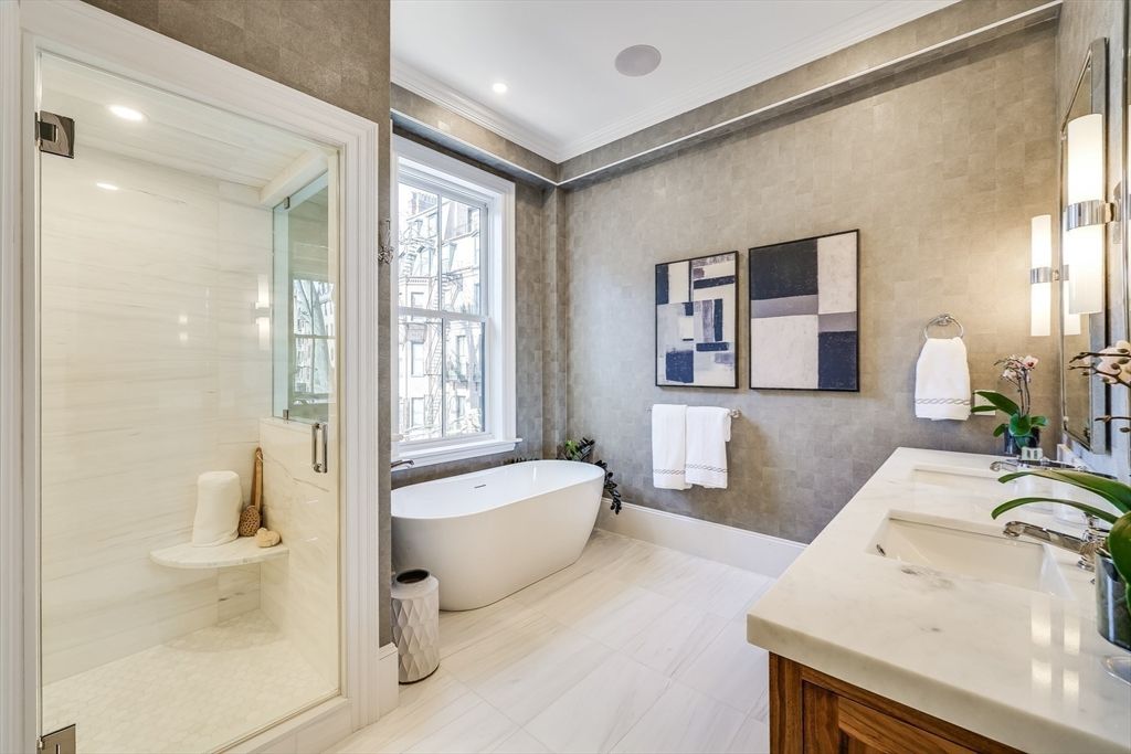 Bathroom, Dual Sink Vanities, Free Standing Baths, Glass Shower, Interior, Recessed Lighting