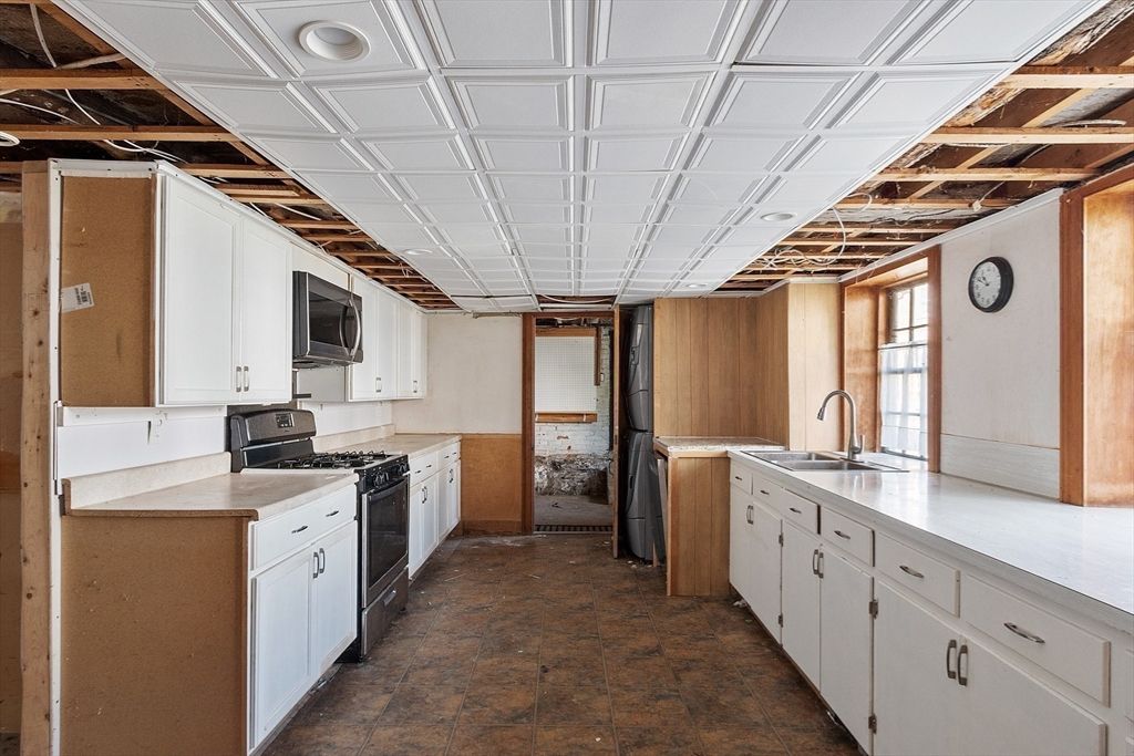 Interior, Kitchen