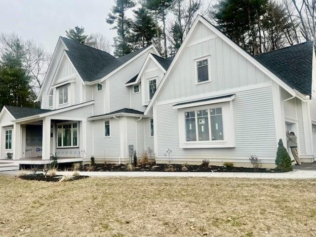 Exterior, Facade, Farmhouse