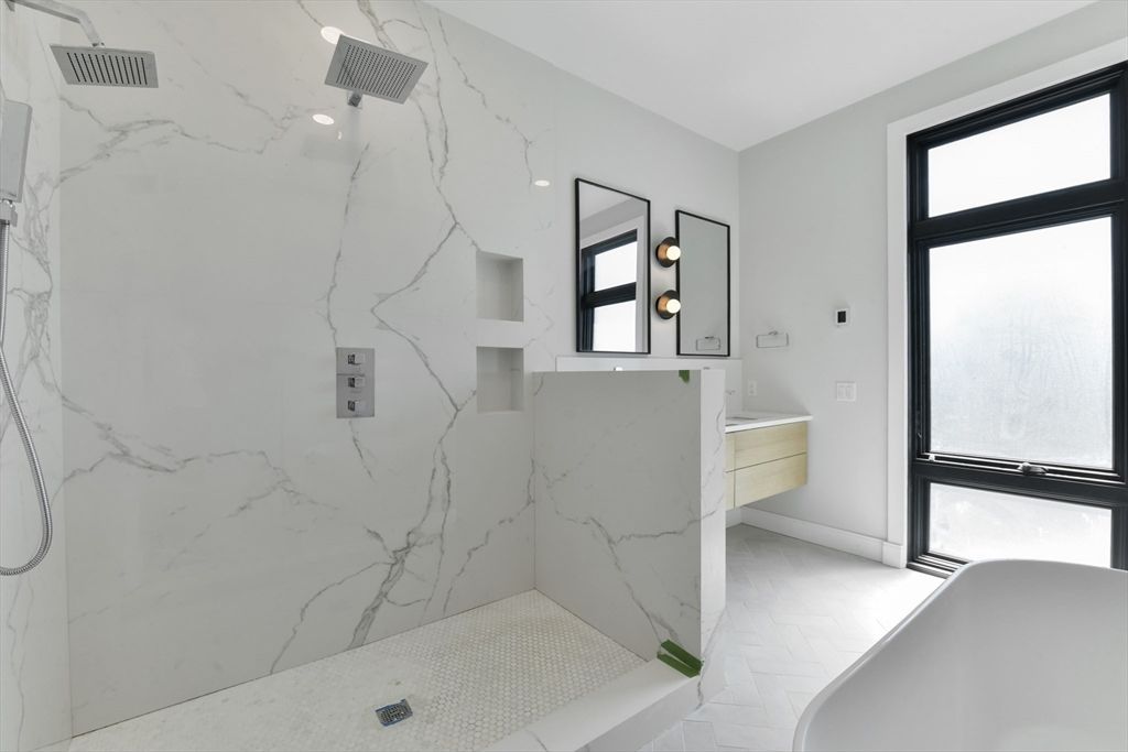 Bathroom, Free Standing Baths, Interior, Marble Walls