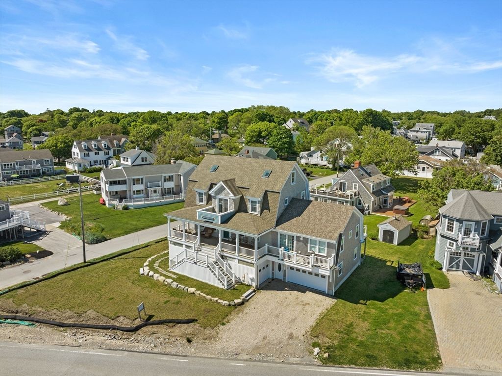 Exterior, Drone