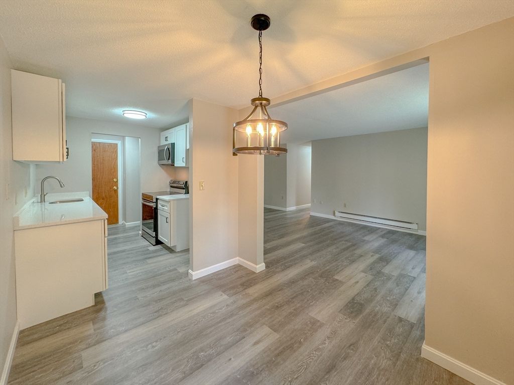 Interior, Kitchen, Pendant Lights, Wood Texture Flooring