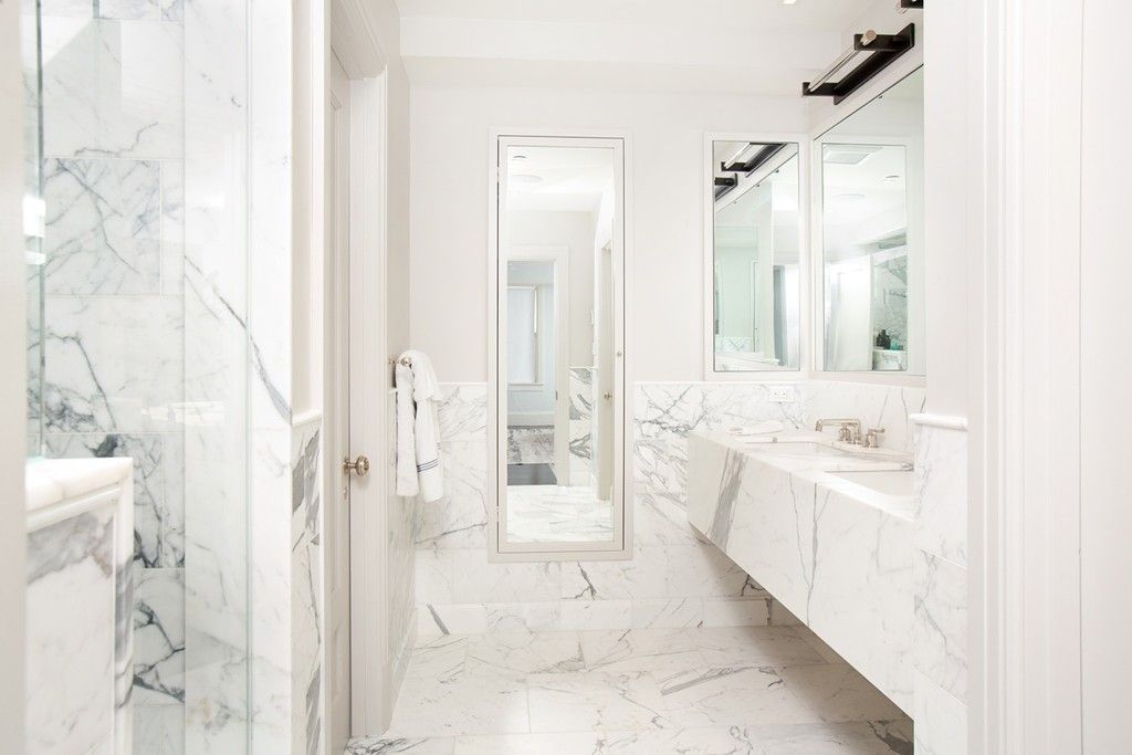 Bathroom, Interior, Marble, Marble Walls, Recessed Lighting