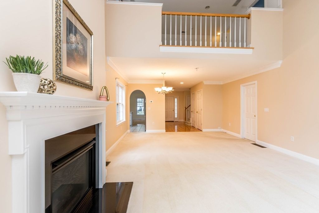 Chandelier, Fireplace, Interior, Recessed Lighting