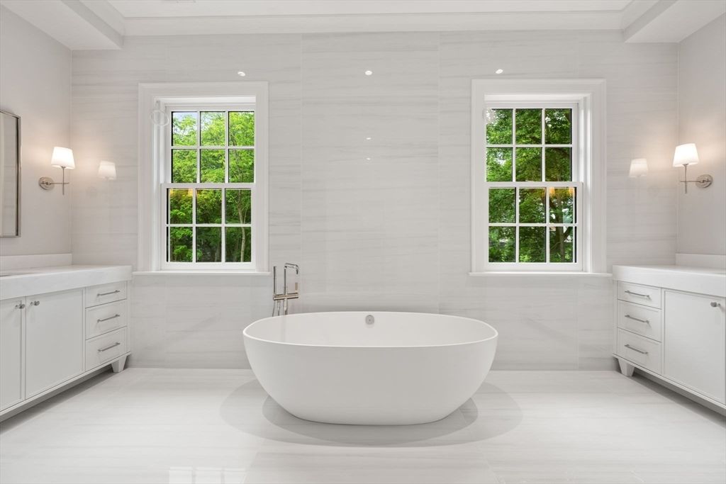 Bathroom, Free Standing Baths, Interior, Recessed Lighting
