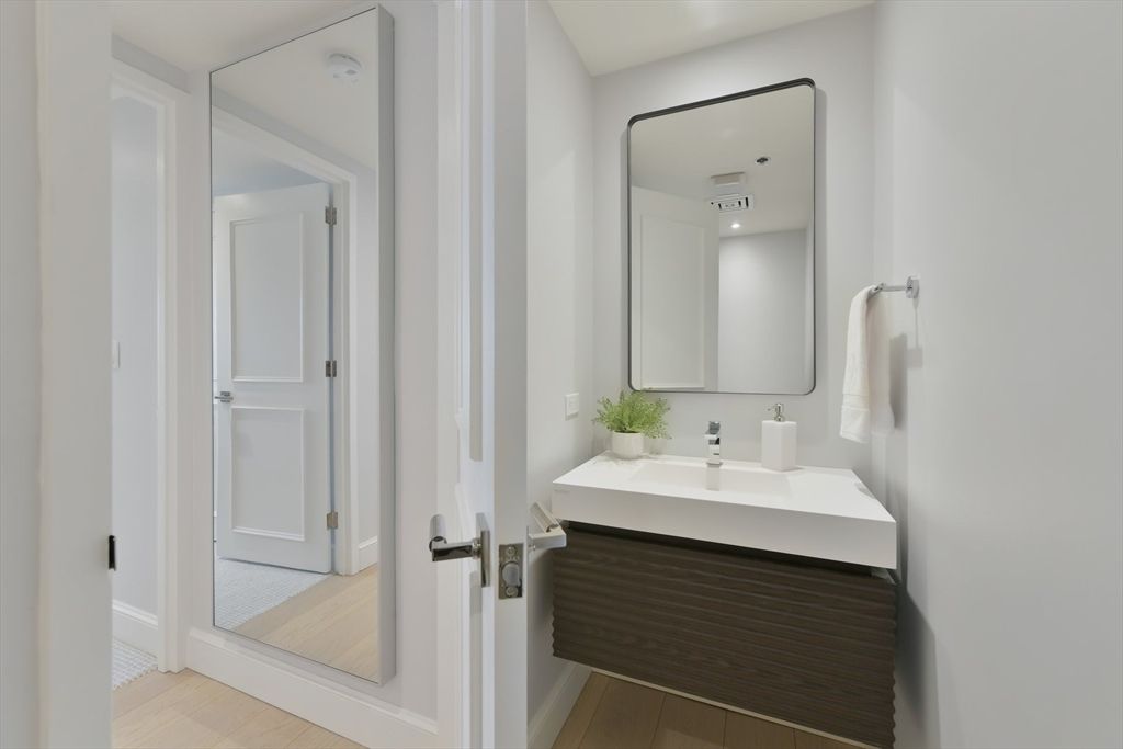 Bathroom, Interior, Recessed Lighting, Wood Texture Flooring