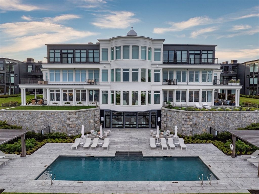 Exterior, Facade, Pool, Condo Building