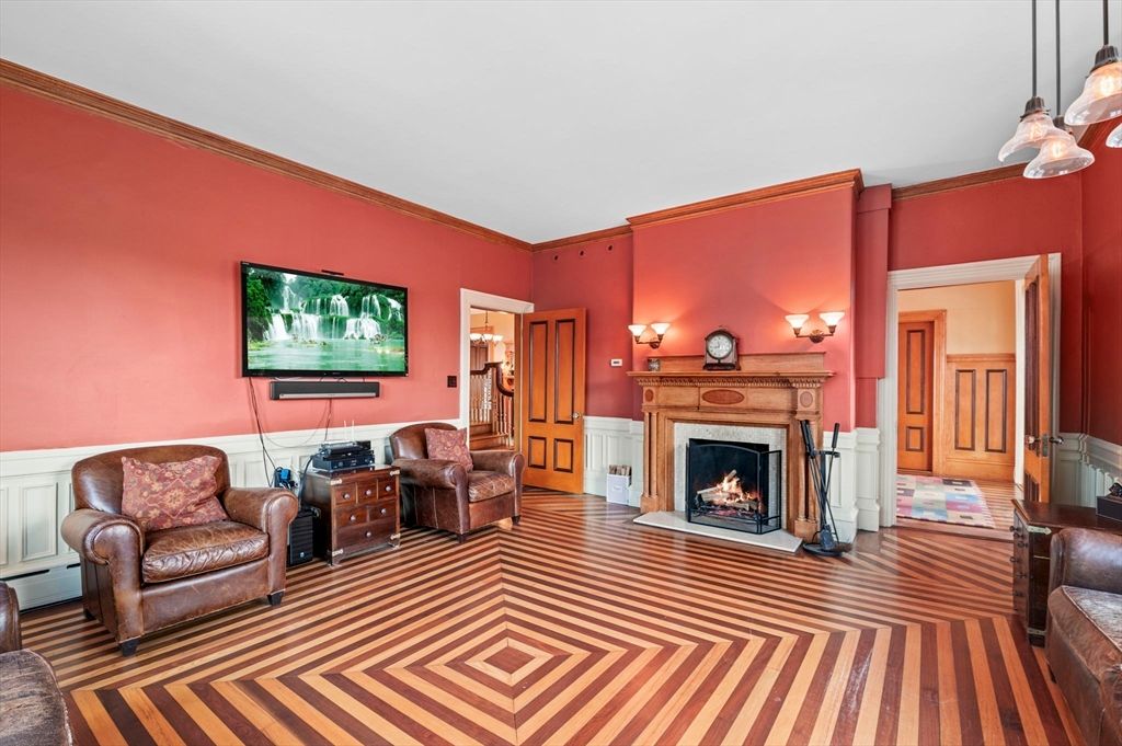 Fireplace, Interior, Pendant Lights, Wood Texture Flooring