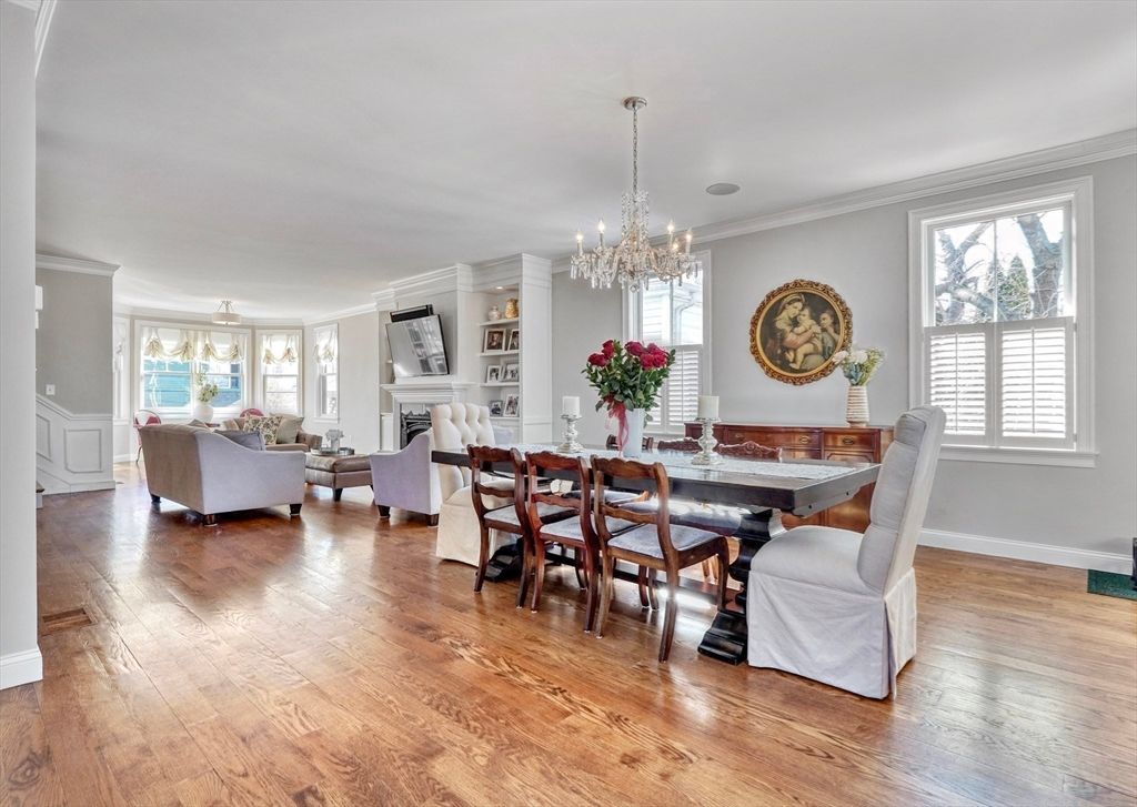 Chandelier, Dining room, Fireplace, Interior, Living room, Pendant Lights, Wood Texture Flooring