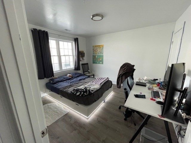 Bedroom, Home Office, Interior, Wood Texture Flooring