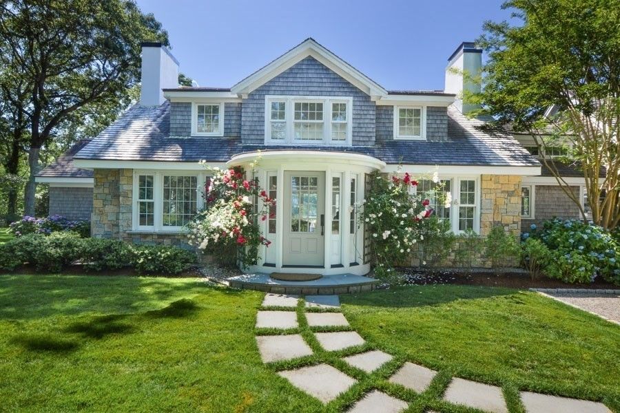 Exterior, Facade, Cape Cod
