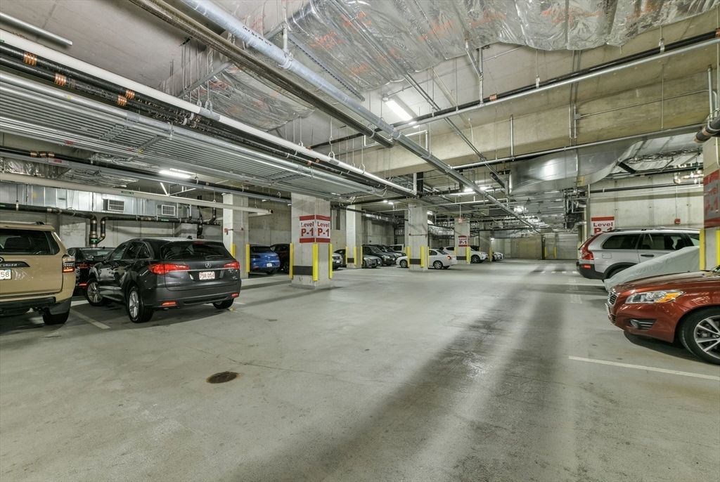 Garage, Interior