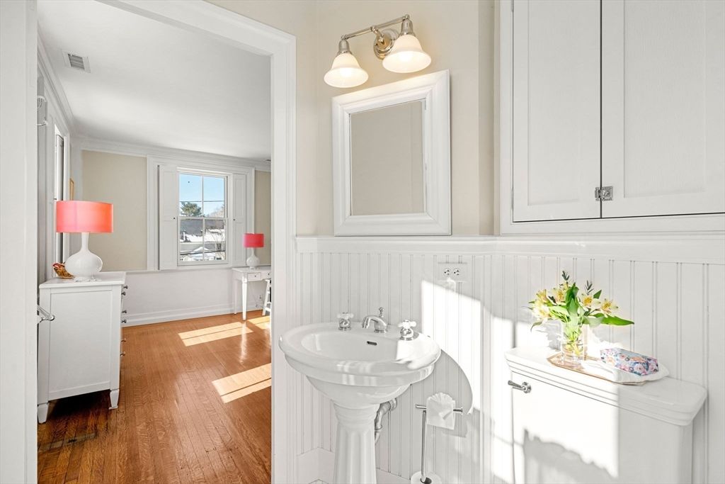 Bathroom, Interior, Wood Texture Flooring