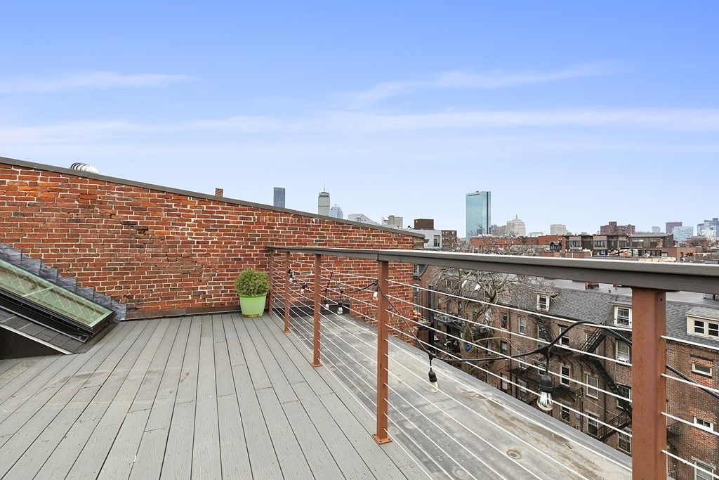 Exterior, Other, Skyline