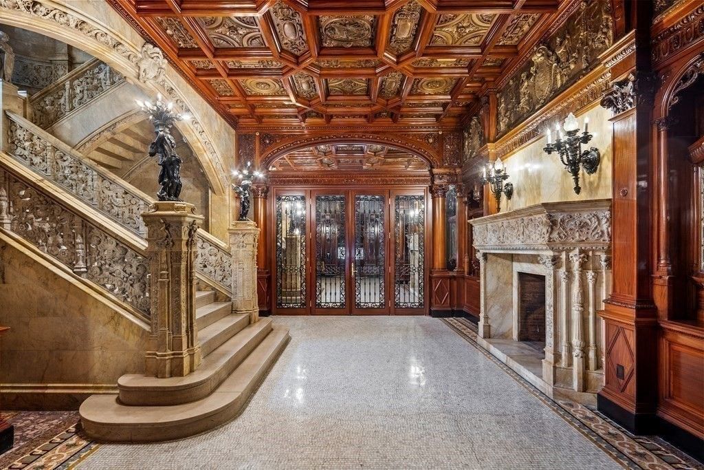 Fireplace, Interior