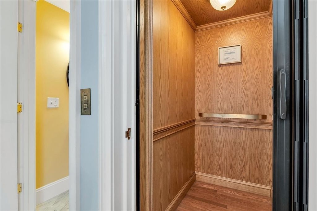 Elevator, Interior, Wooden Ceilings, Wood Texture Flooring, Wooden Walls