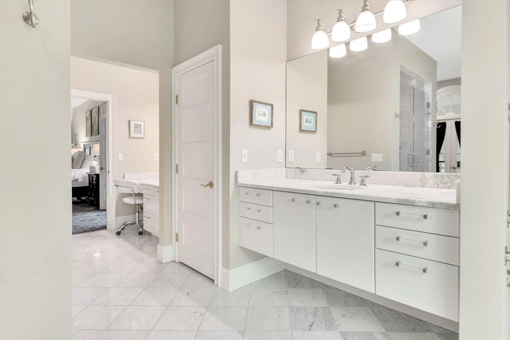 Bathroom, Dual Sink Vanities, Interior, Marble