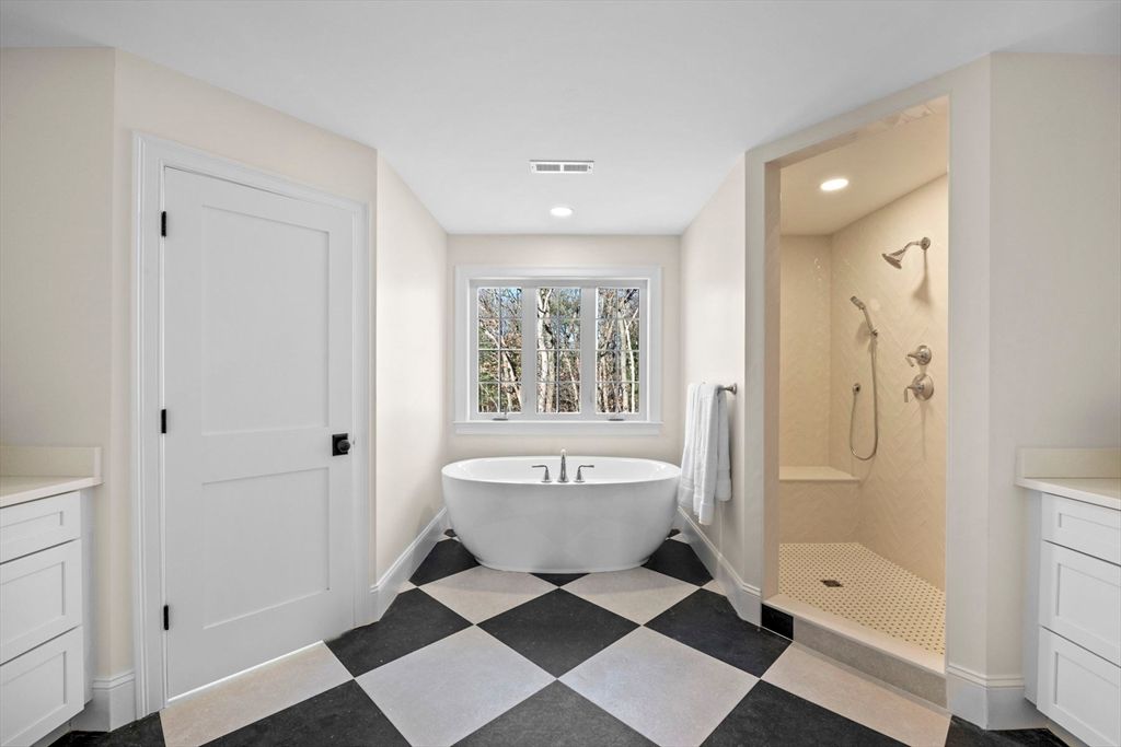 Bathroom, Free Standing Baths, Interior, Recessed Lighting