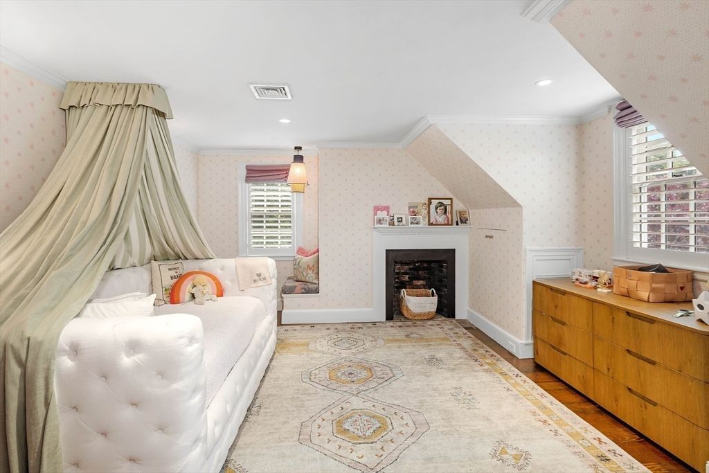 Fireplace, Interior, Recessed Lighting, Wood Texture Flooring