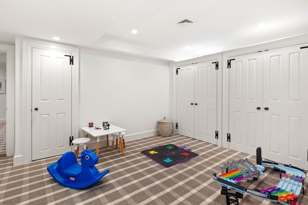 Interior, Recessed Lighting