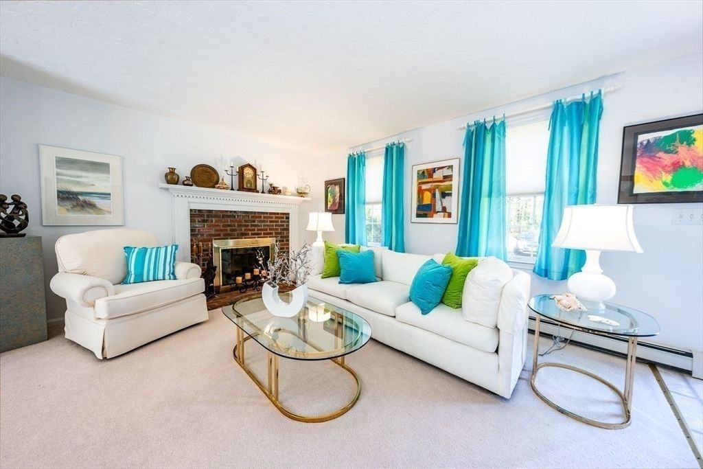 Fireplace, Interior, Living room