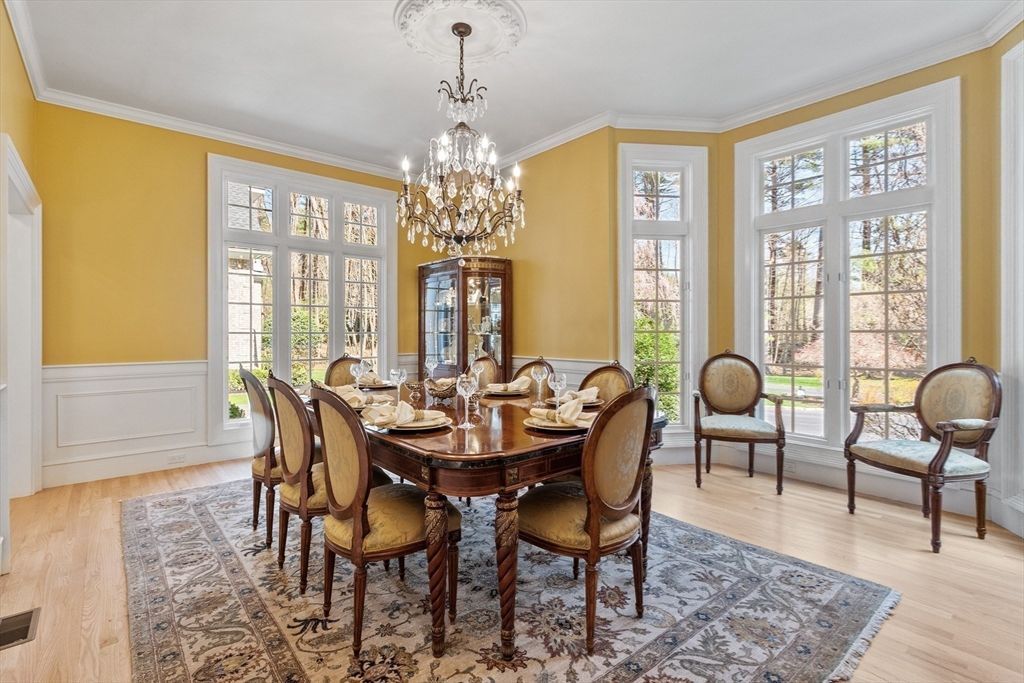 Chandelier, Dining room, Interior, Wood Texture Flooring