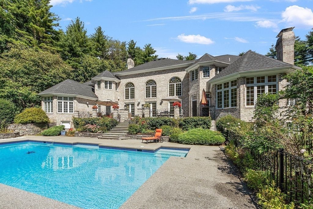 Exterior, Facade, Brick Facade, Pool, French Provincial