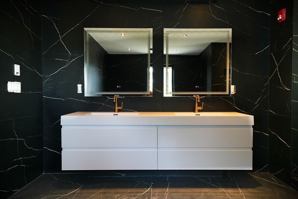Bathroom, Dual Sink Vanities, Interior, Marble Walls