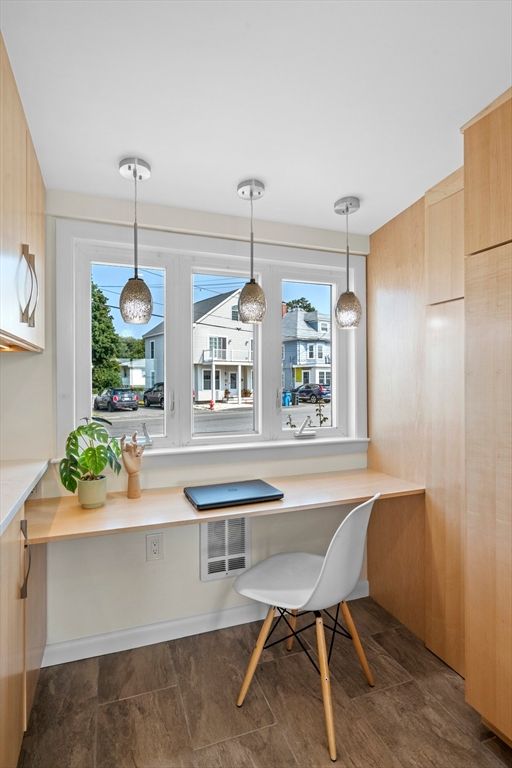 Home Office, Interior, Pendant Lights, Wood Texture Flooring