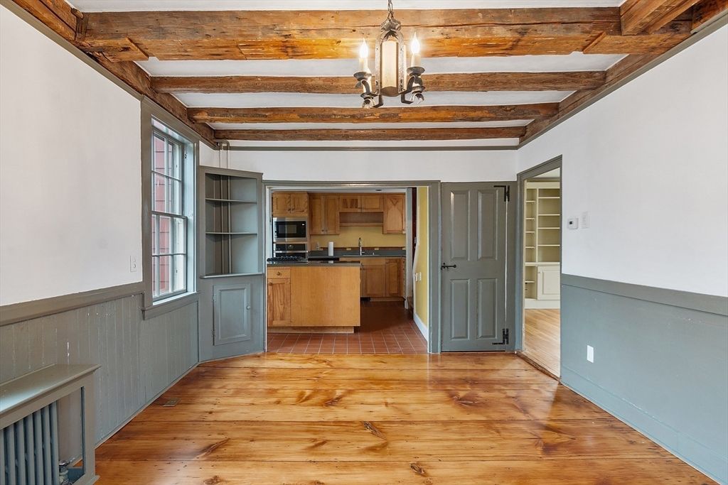 Chandelier, Interior, Kitchen, Pendant Lights, Wooden Beams, Wood Texture Flooring