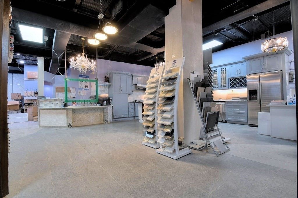 Interior, Kitchen, Pendant Lights, Stainless Steel Appliances