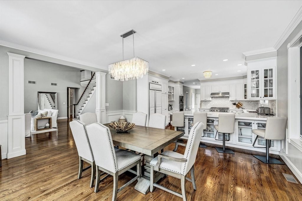 Chandelier, Dining room, Interior, Kitchen, Recessed Lighting, Stainless Steel Appliances, Wood Texture Flooring