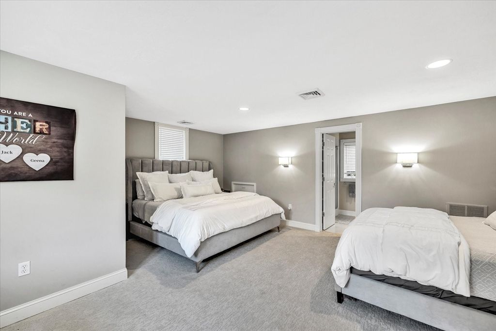 Bedroom, Interior, Recessed Lighting