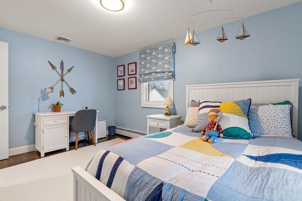 Bedroom, Home Office, Interior, Wood Texture Flooring