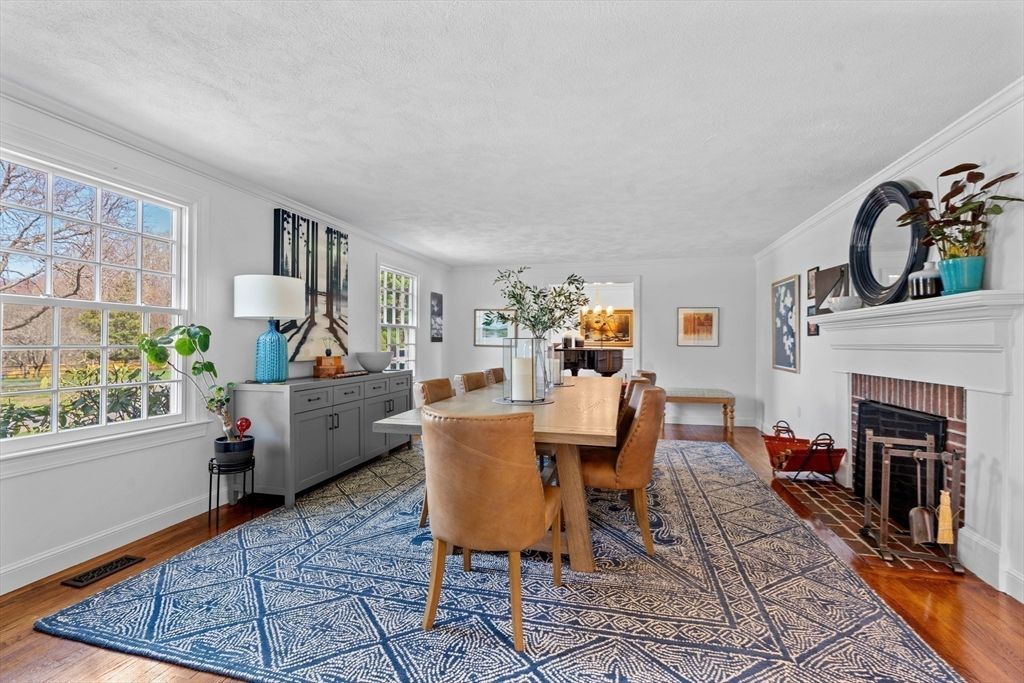 Dining room, Fireplace, Interior, Wood Texture Flooring