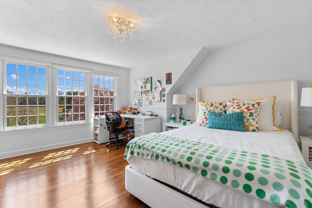 Bedroom, Home Office, Interior, Wood Texture Flooring