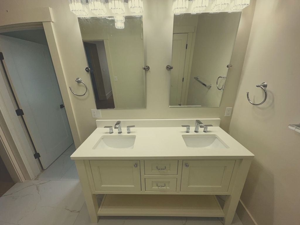 Bathroom, Dual Sink Vanities, Interior, Marble
