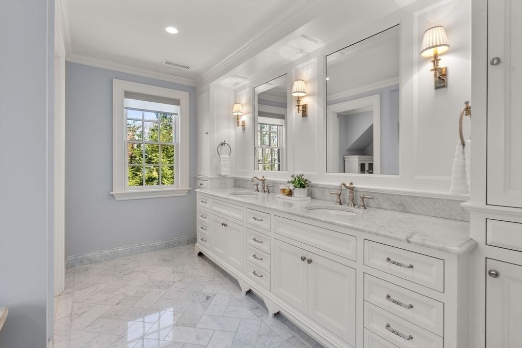 Bathroom, Dual Sink Vanities, Interior, Marble, Recessed Lighting