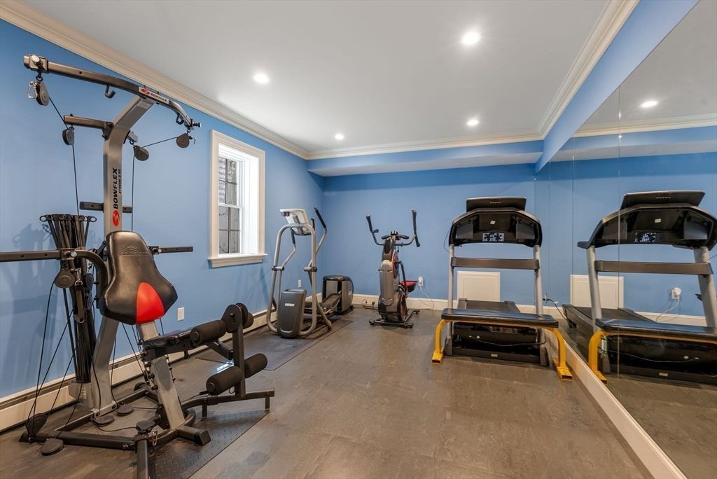 Fitness Equipment, Interior, Recessed Lighting