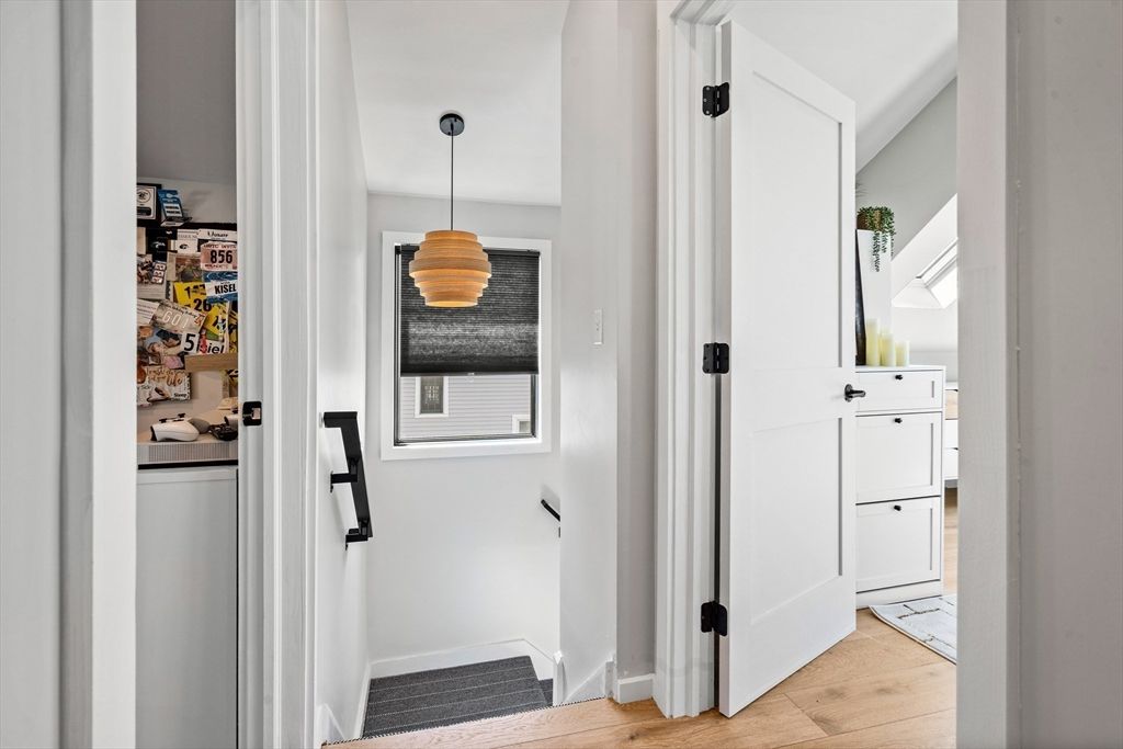 Interior, Pendant Lights, Utility Closets, Washer, Wood Texture Flooring