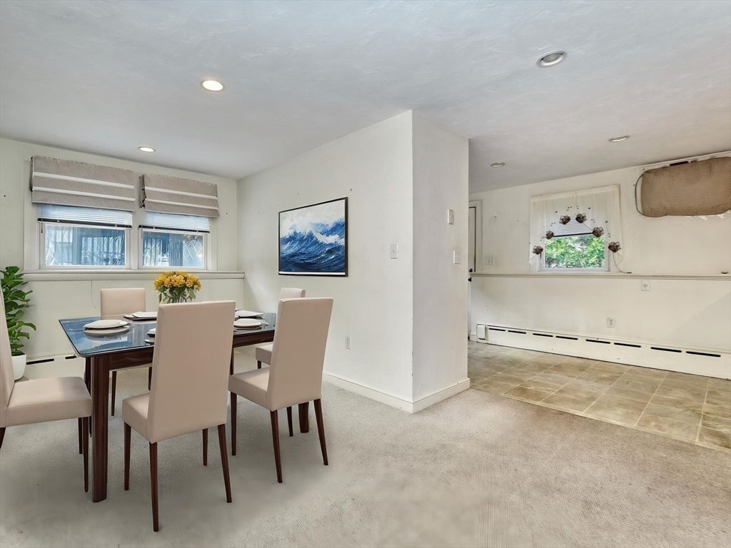 Dining room, Interior, Recessed Lighting