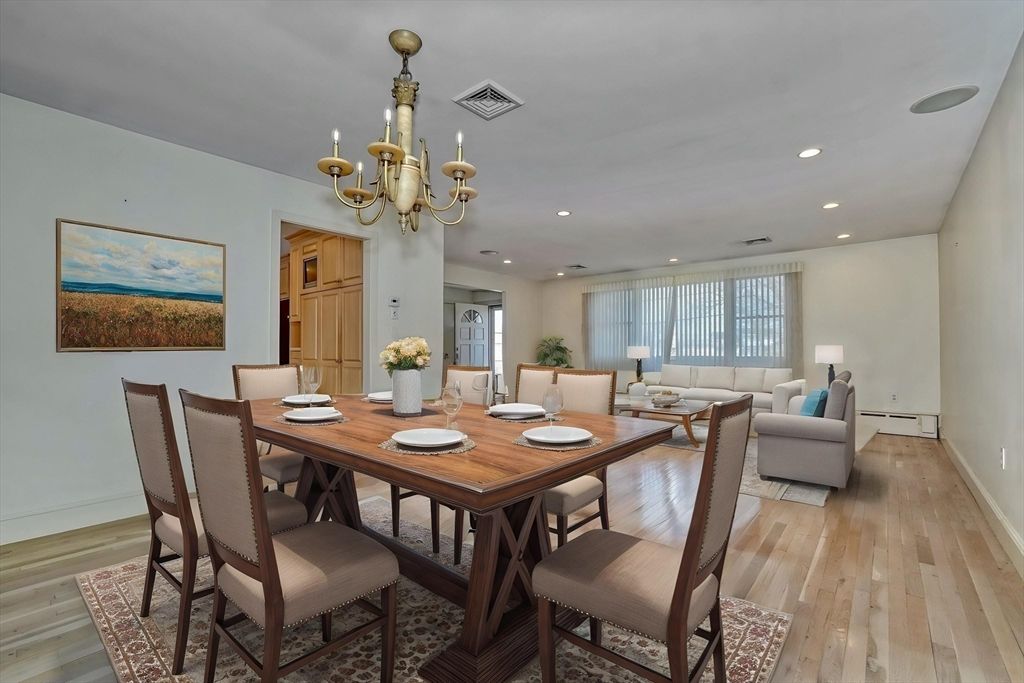 Chandelier, Dining room, Interior, Living room, Recessed Lighting, Wood Texture Flooring